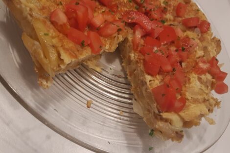 omelet med tomat